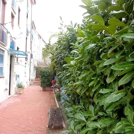 Locandatoscano Apartmán *